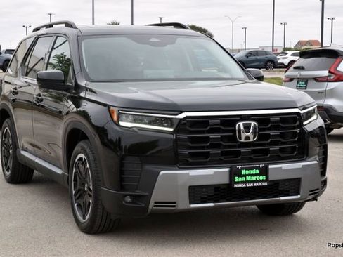New 2026 Honda Pilot Touring image 2