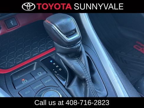 Used 2022 Toyota RAV4 TRD Off-Road w/ TRD Off-Road Weather Package AWD/4WD image 25