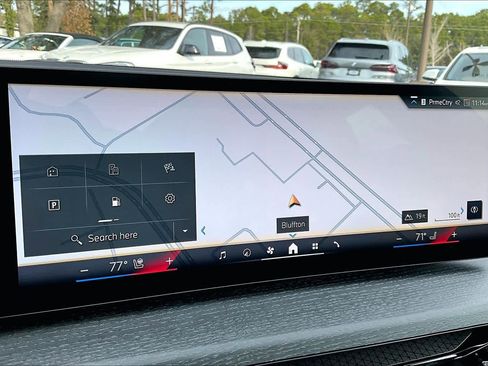 Used 2025 BMW 330i Sedan w/ Premium Package image 33