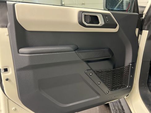 New 2026 Ford Bronco Outer Banks image 32