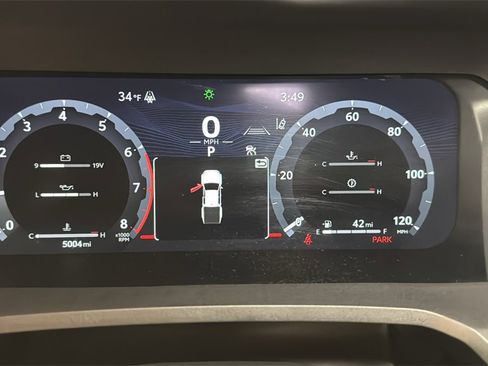 Used 2025 Toyota Tacoma TRD Sport image 32