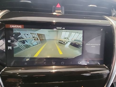 Used 2020 Land Rover Range Rover Velar R-Dynamic S image 31