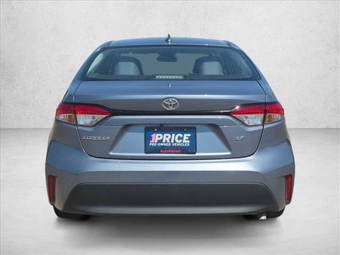 Used 2025 Toyota Corolla LE FWD image 7