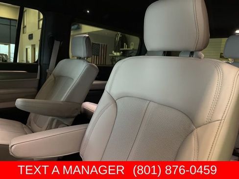 New 2026 Jeep Grand Wagoneer 4WD image 19