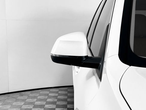 Used 2024 BMW X7 xDrive40i w/ Executive Package image 12