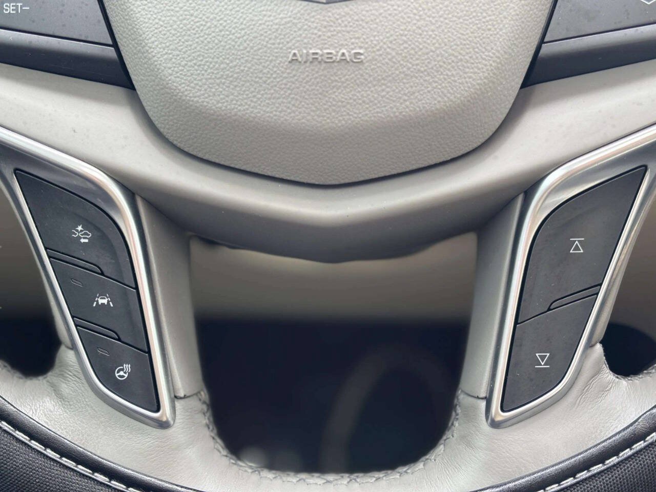 Used 2018 Cadillac XT5 Luxury w/ Driver Awareness Package FWD image 34