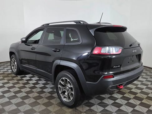 Used 2020 Jeep Cherokee Trailhawk AWD/4WD image 6