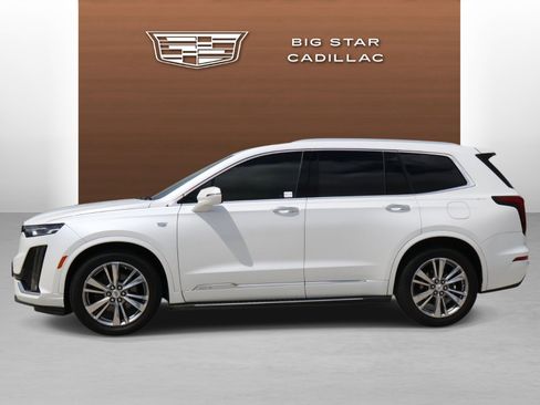 Used 2023 Cadillac XT6 Premium Luxury w/ LPO, Floor Liner Package FWD image 2