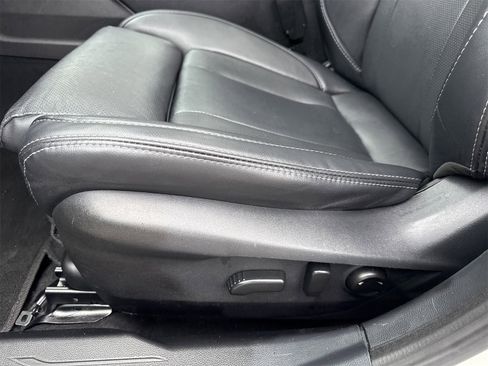 Used 2020 Subaru Outback Limited image 20