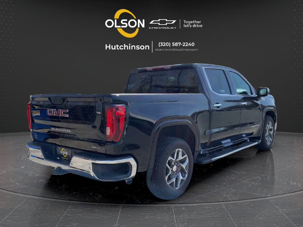 Certified 2026 GMC Sierra 1500 SLT RWD image 19