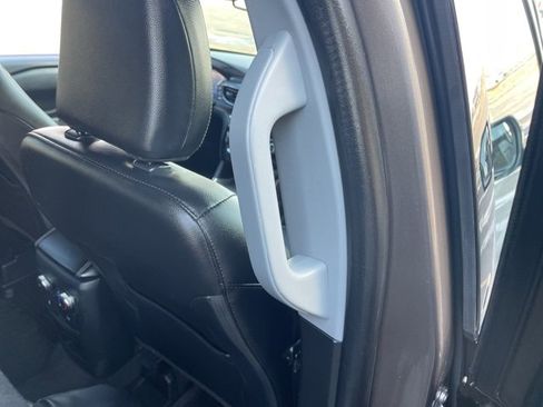 Used 2021 Ford Explorer Limited w/ Equipment Group 301A image 65