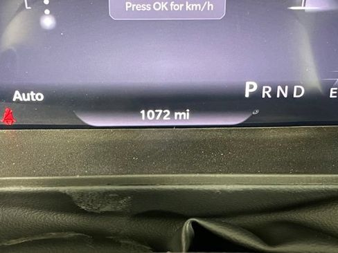 Used 2026 Jeep Cherokee Laredo AWD/4WD image 25