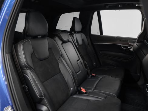 Used 2019 Volvo XC90 T6 R-Design w/ Advanced Package image 30