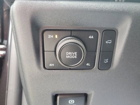 New 2025 Ford Expedition Platinum w/ Stealth Performance Package image 30