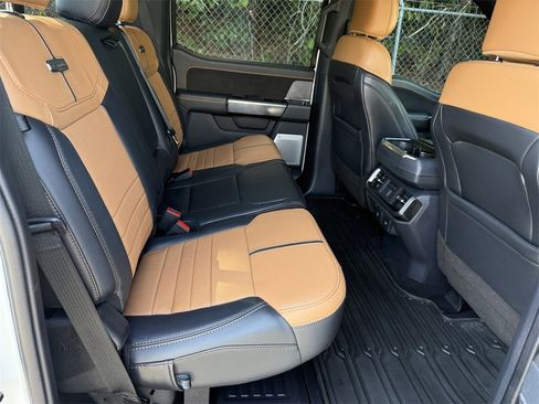 Used 2022 Ford F150 Platinum w/ Equipment Group 701A High image 15