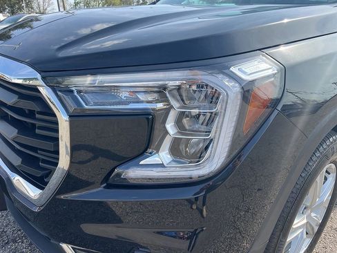 Used 2022 GMC Terrain SLE w/ Driver Convenience Package AWD/4WD image 13