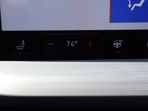 Used 2023 Ford Escape Platinum image 22