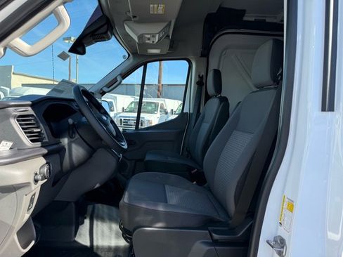 New 2026 Ford Transit 250 148 Medium Roof image 13