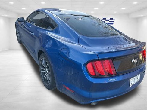 Used 2017 Ford Mustang EcoBoost image 8