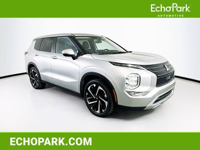 Used 2024 Mitsubishi Outlander SE