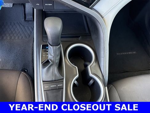 Used 2023 Toyota Camry LE image 28