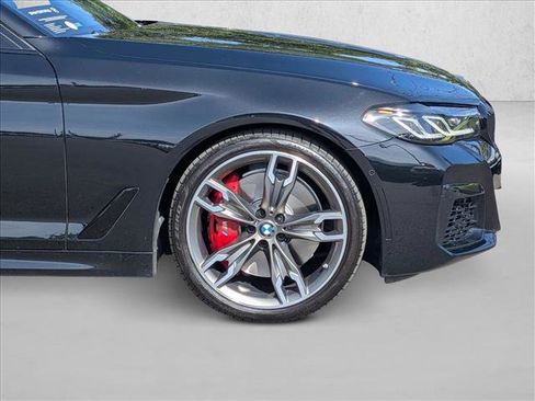 Certified 2022 BMW M550i xDrive AWD/4WD image 25