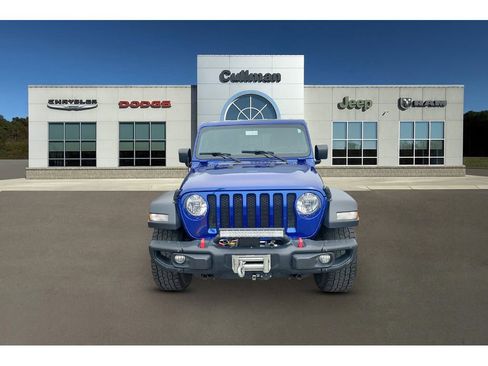 Used 2018 Jeep Wrangler Unlimited Sport S AWD/4WD image 8