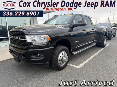 Used 2022 RAM 3500 Big Horn w/ Level A Equipment Group image 1