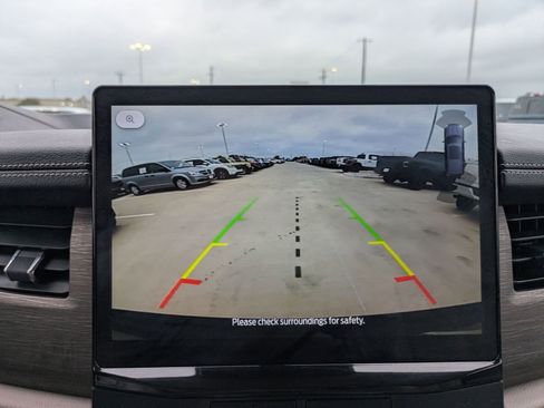 Used 2024 Ford Expedition Max Limited image 18