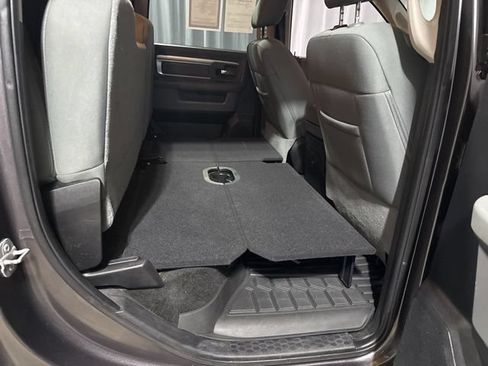 Used 2015 RAM 1500 Big Horn AWD/4WD image 37
