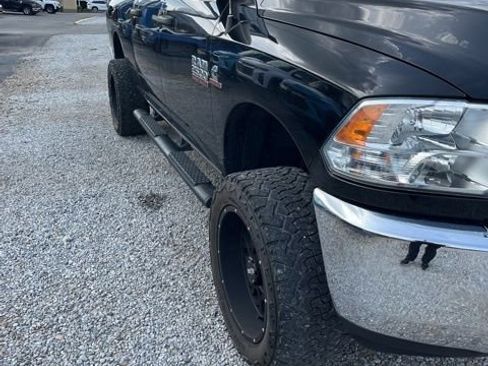 Used 2016 RAM 2500 Tradesman w/ Chrome Appearance Group image 4