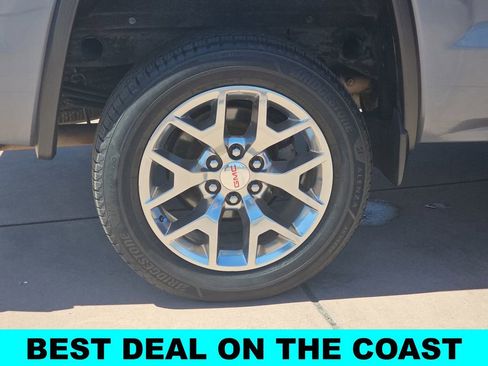 Used 2015 GMC Sierra 1500 SLT w/ SLT Crew Cab Value Package RWD image 37
