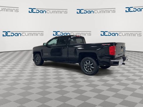 Used 2017 Chevrolet Silverado 1500 LT w/ All Star Edition AWD/4WD image 6