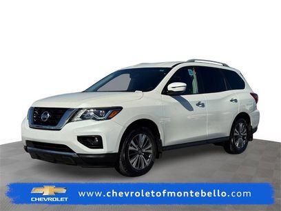 Used 2020 Nissan Pathfinder SV