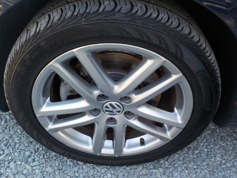 Used 2008 Volkswagen Eos Lux image 25