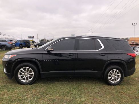 Used 2020 Chevrolet Traverse LT w/ LPO, Cargo Package image 3