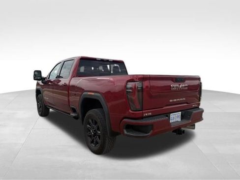 Used 2024 GMC Sierra 2500 AT4 w/ AT4 Premium Plus Package AWD/4WD image 5