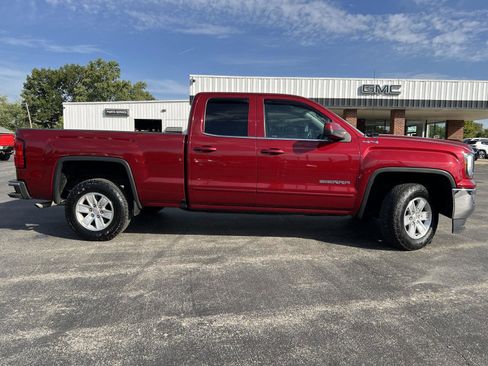 Used 2019 GMC Sierra 1500 SLE w/ SLE Value Package image 4