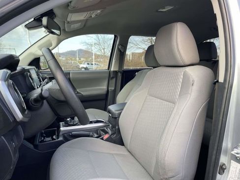 Used 2023 Toyota Tacoma SR5 w/ Technology Package image 19