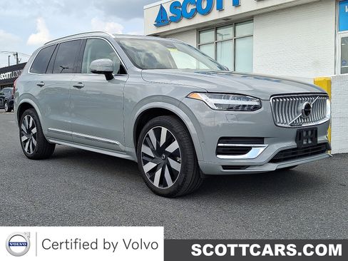 Certified 2025 Volvo XC90 T8 Ultra AWD/4WD image 1
