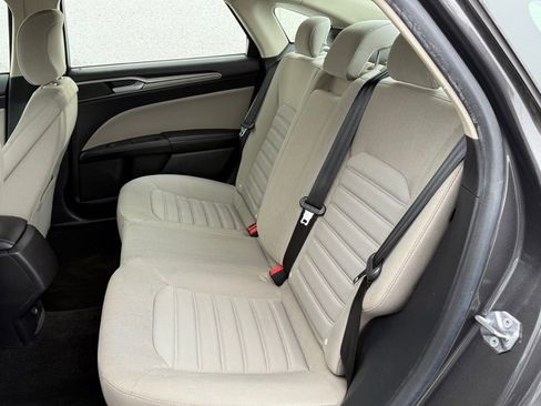 Used 2018 Ford Fusion S image 23