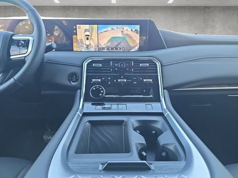 New 2026 Nissan Armada SL image 3