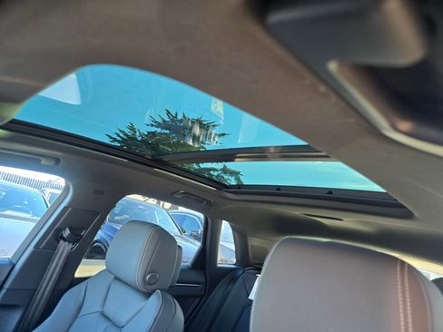 Used 2022 Audi Q3 2.0T Premium w/ Black Optic Sport Package image 5