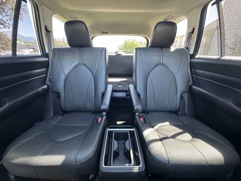 Used 2025 Toyota Grand Highlander AWD Hybrid image 52