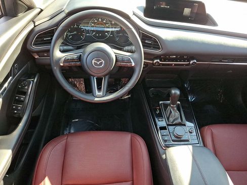 Used 2024 MAZDA CX-30 AWD 2.5 S w/ Preferred Package image 11