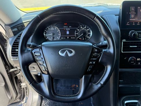 Used 2024 INFINITI QX80 Luxe RWD image 16