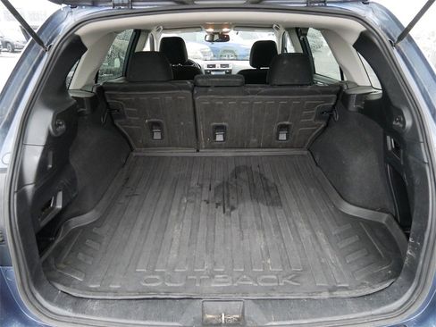 Used 2016 Subaru Outback 2.5i Premium w/ Popular Package #2 image 18