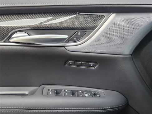 New 2026 Cadillac XT5 Sportv w/ LPO, Red Accent Package AWD/4WD image 24