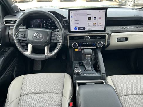 Used 2024 Toyota Tacoma Limited AWD/4WD image 16