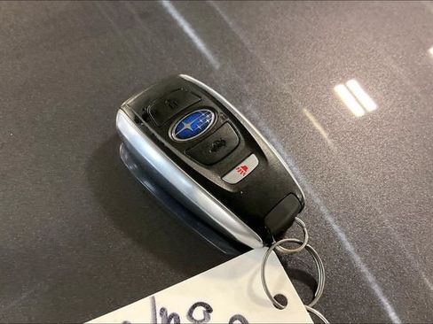 Used 2025 Subaru Outback Onyx Edition AWD/4WD image 11